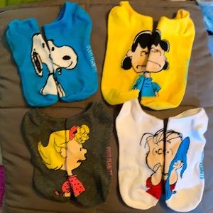 Set of 4 Peanuts socks